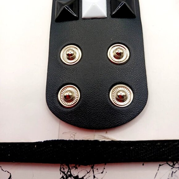 Skater Black + White 3 Row Studded Vegan Leather Bracelet New - Picture 6 of 9